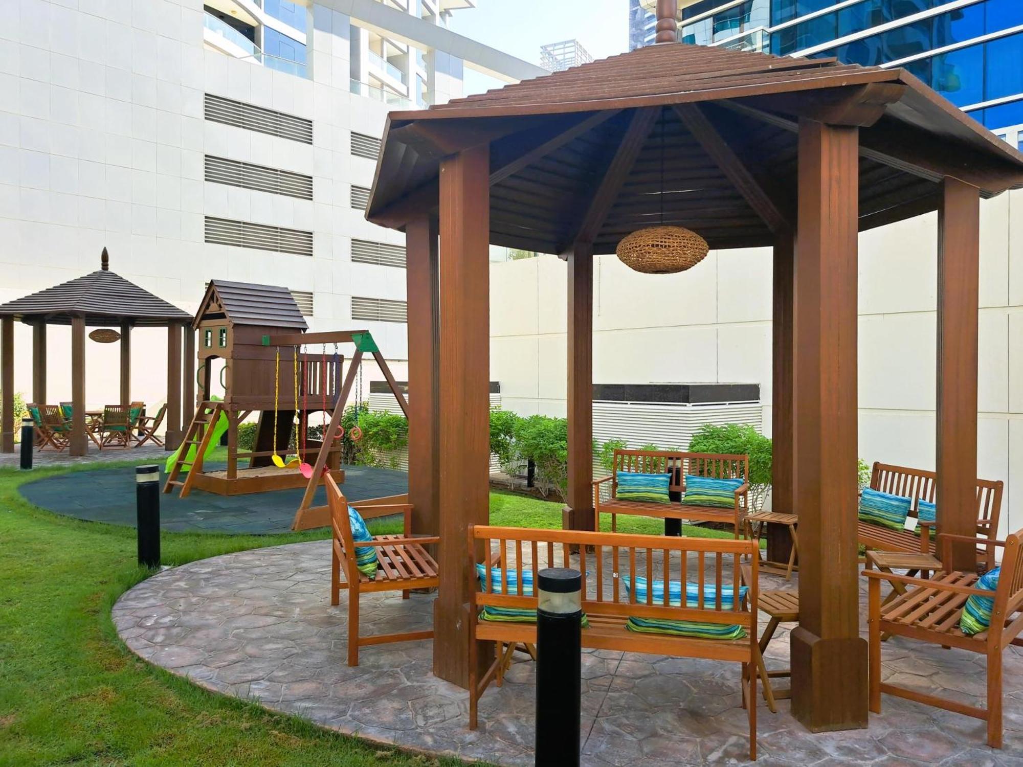 Barceló Residences Marina Dubai